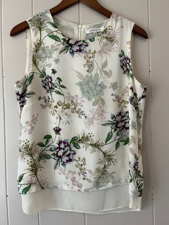 Tops - White Floral Layered Sleeveless Top